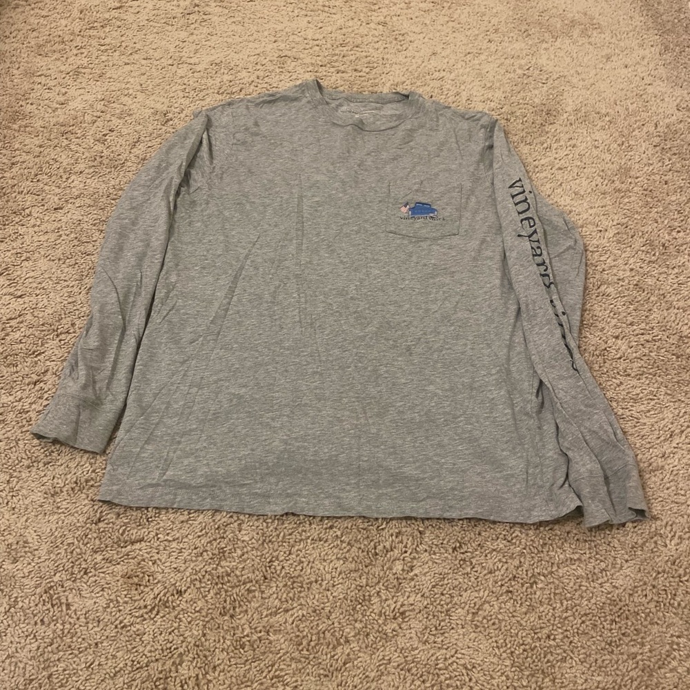 Vineyard vines shirt